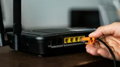 A internet está lenta? Especialista revela 8 formas de acelerar o Wi‑Fi em casa sem gastar um cêntimo